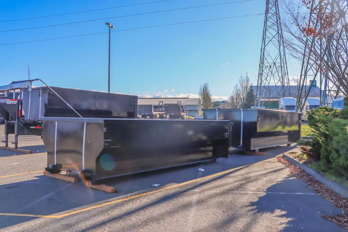 Professional dumpster rental and junk removal service in Glenwood